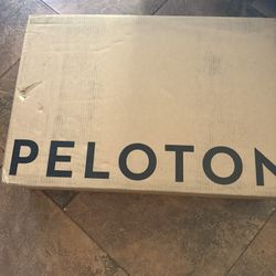 Pelaton Brand New Monitor