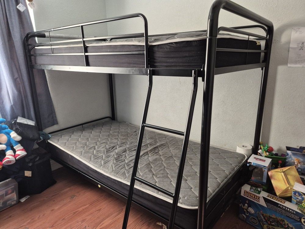 Bunk Bed