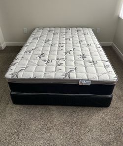 New queen mattress