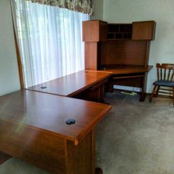 Large Modular Desk