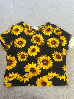 Faded rose Black Sunflower Butterfly Tie-Front Top