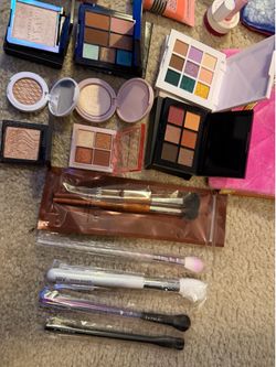IPSY ITEMS~~ MAKEUP CLEAR OUT 35+ items