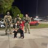 los