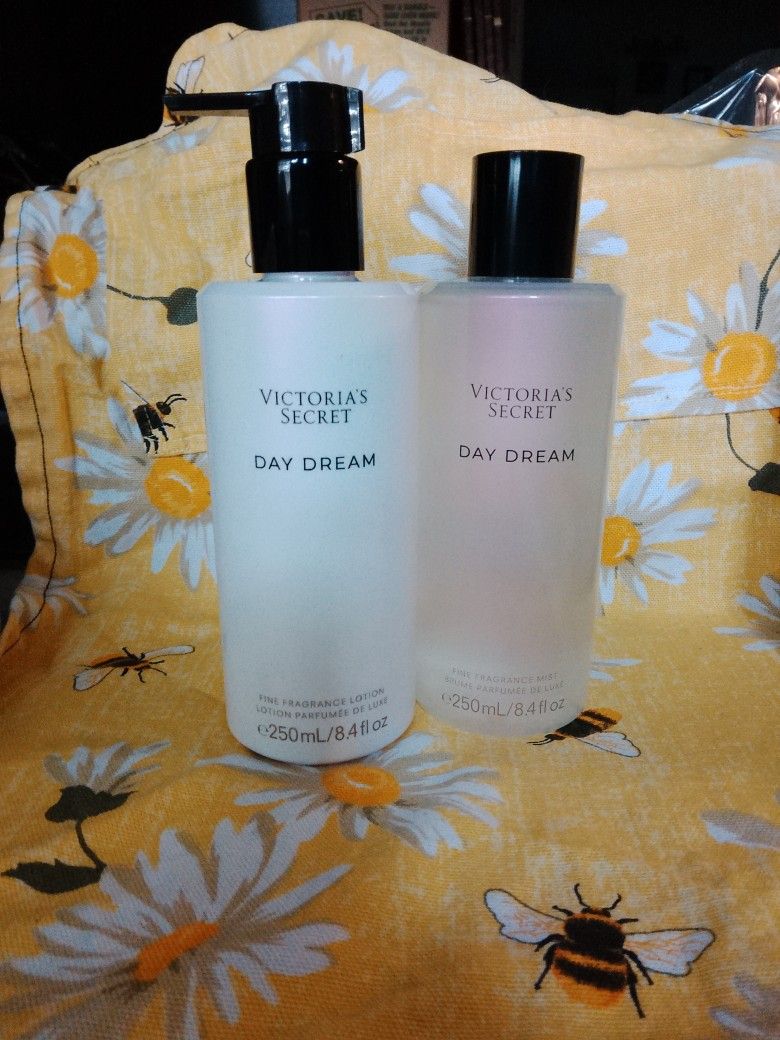Victoria's Secret Dream Angel Set