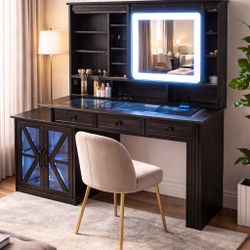  ⸻  ✨ LUXURY LED VANITY – ADJUSTABLE SIZE ✨  🔥 LAST PIECE AVAILABLE 🔥  Upgrade your bedroom with this stunning modern vanity!  ✔ Color-Changing LED 
