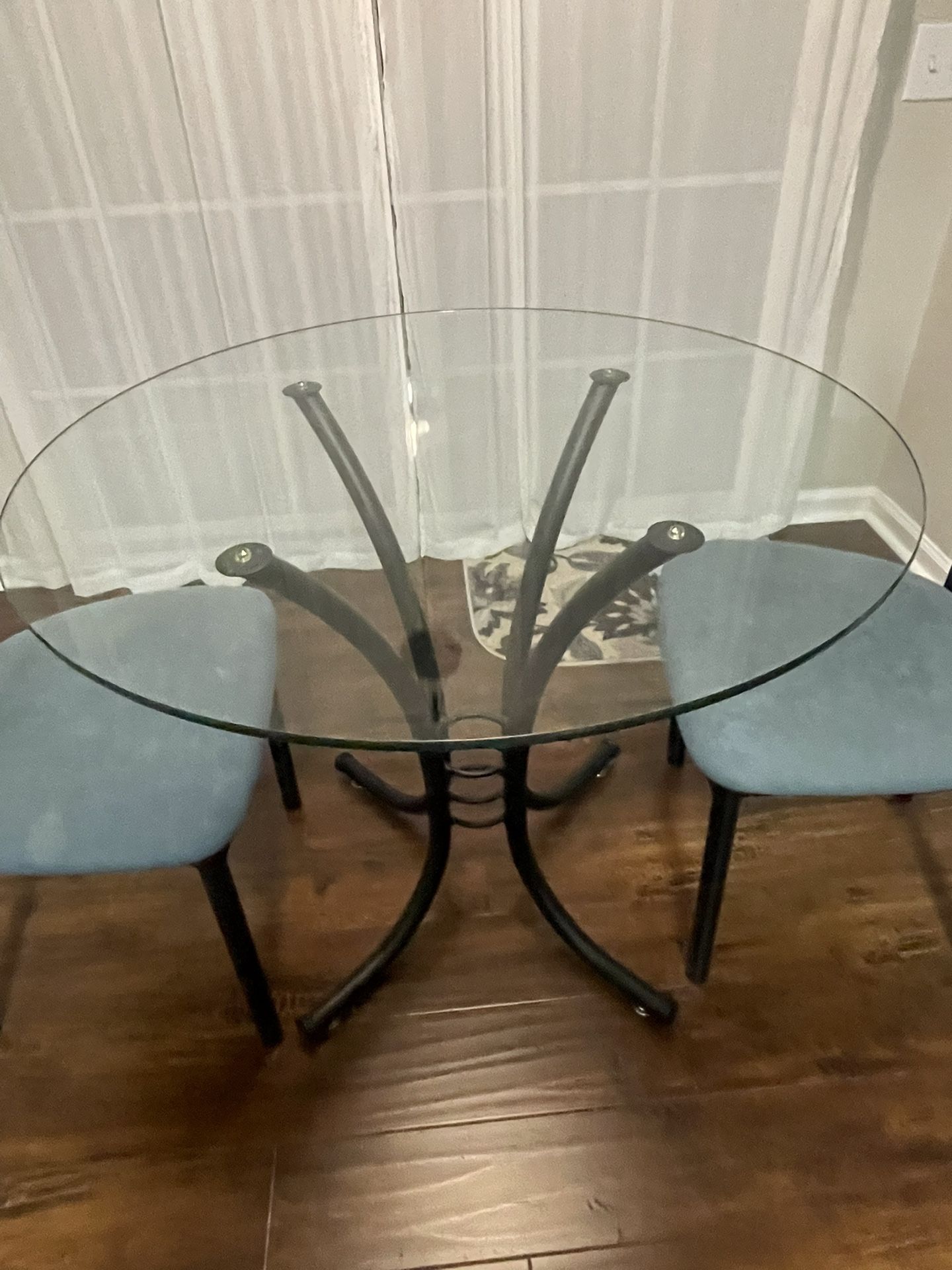 Glass Round Table With 2 Chairs 