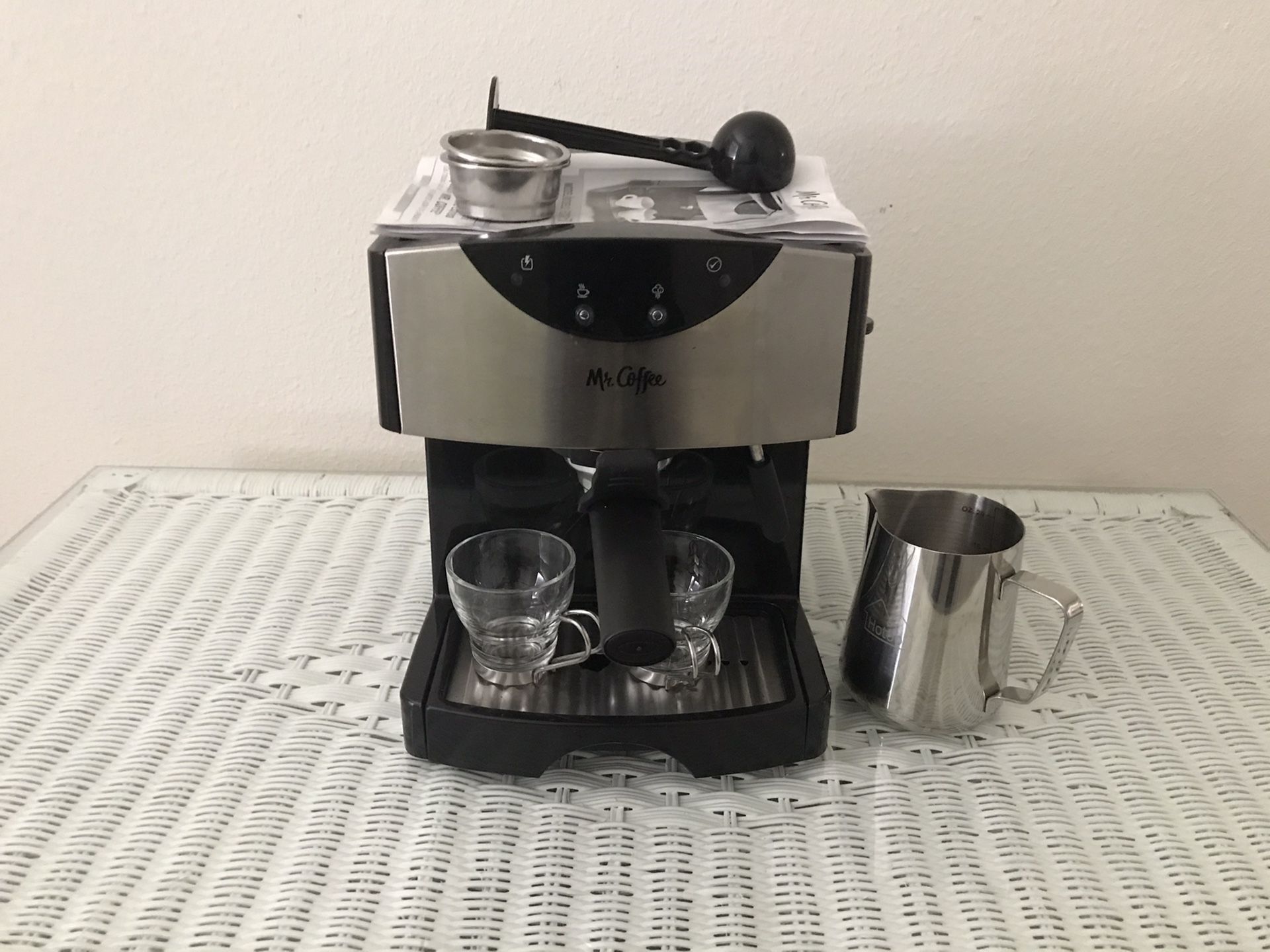 Mr Coffee Espresso Maker, ECMP50