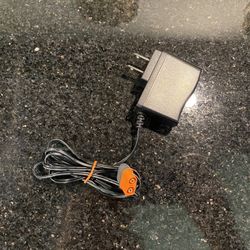 W&T Adapter Power Supply DC9.0V 0.5A 4.5W with IC3 Connector W&T-AD06W090050