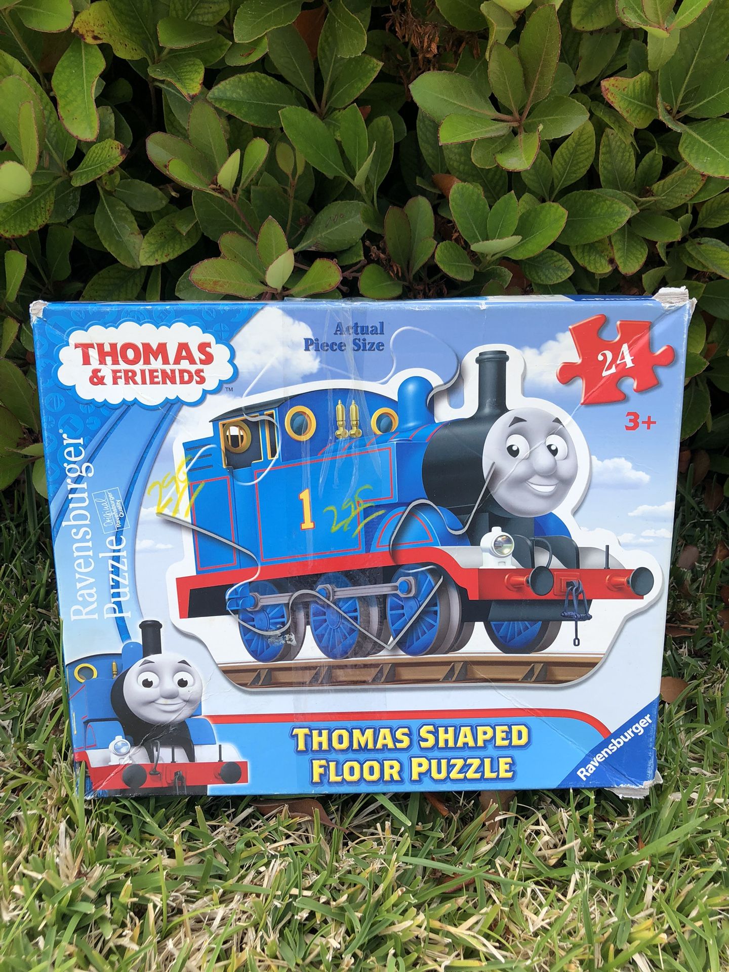 Ravensburger THOMAS & FRIENDS Off To Work Giant Floor Puzzle 24 Pieces Complete