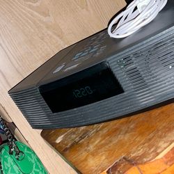 Bose Wave Radio/cD ** No Remote **