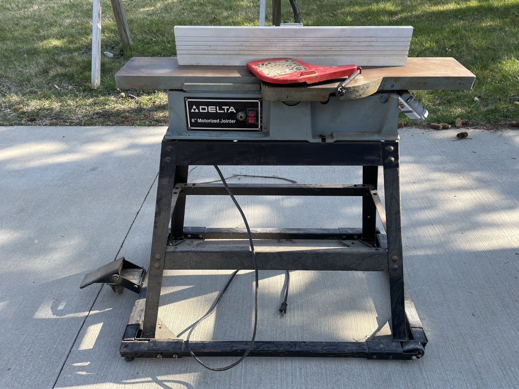 Delta 6 deals inch motorized jointer