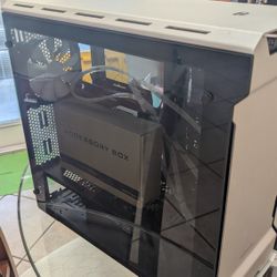 Phanteks Evolv Tempered Glass Computer Case