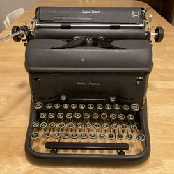 1947 Smith-Corona Super Speed Vintage Typewriter
