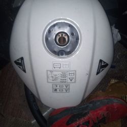 Triumph Gas Tank 25$ Great Condition 