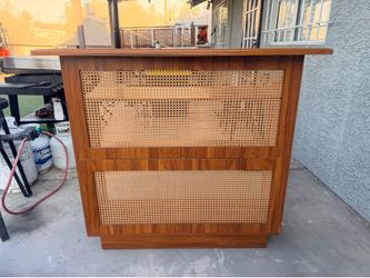 Home bar unit