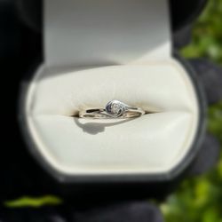 Jewelry 10k solid white gold natural diamond 0.10CTW ring sz 8.00