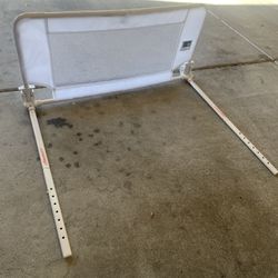 Keeps Toddlers From Falling Out Of Bed 