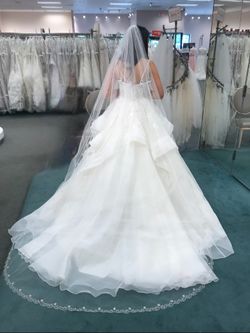 Stunning David’s Bridal wedding dress for sale