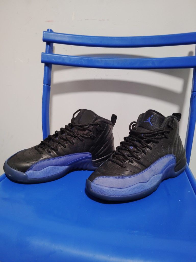 Size 6 Jordan 12 ''game Royal''