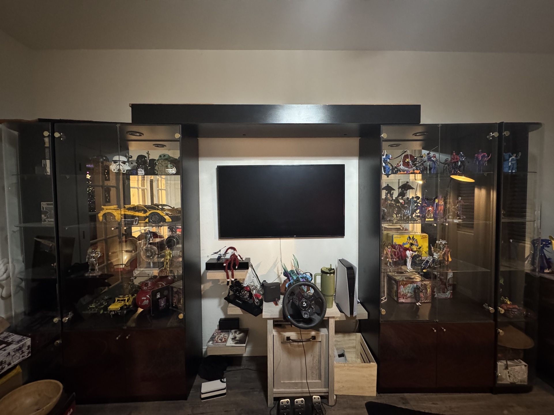 Media Center/Glass Shelf Storage