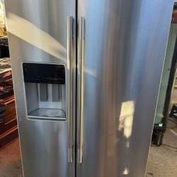 New Kitchenaid Side By Side Refrigerator 