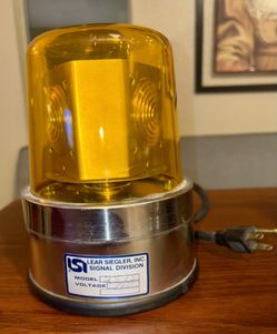 Vintage Lear Signal Div Rotating Beacon
