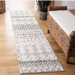 2ft X 7ft SAFAVIEH Tulum Collection 2' x 7' Ivory/Grey TUL229A Moroccan Boho Distressed Non-Shedding Living Room Entryway Foyer Hallway Bedroom Runner