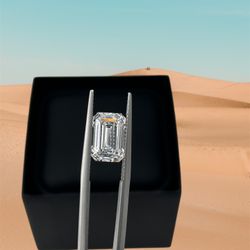IGI Certified Emerald Shape Lab-grown Certified Diamond 