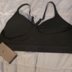 New NIKE Sports Bra Size Xl