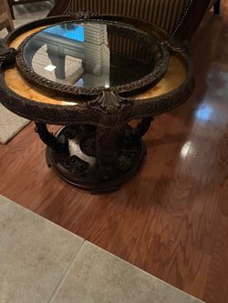 Accent Table