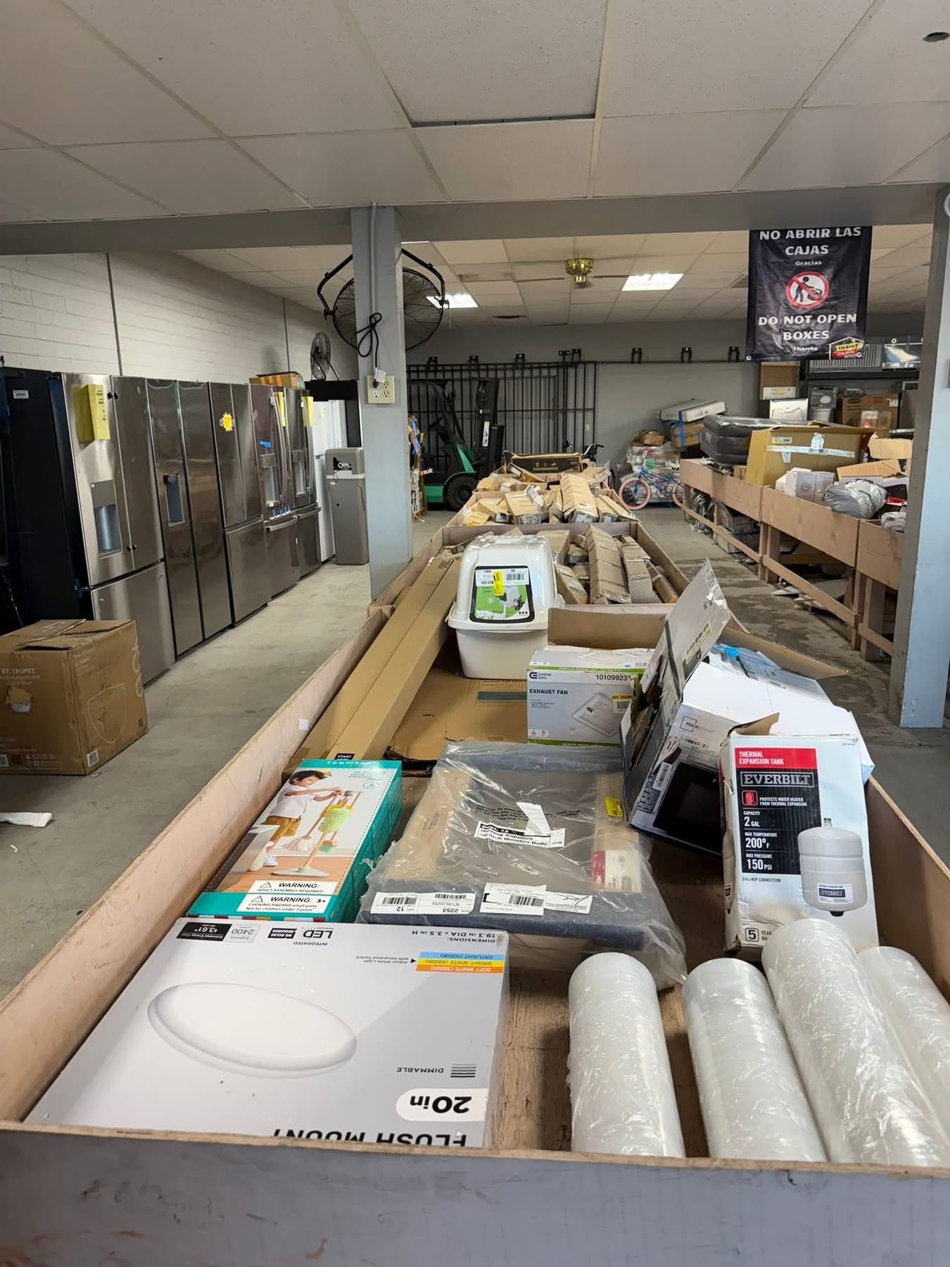 π Bin Sale at Desert Deals Liquidation! π π
Tomorrow β° 9:00 AM β 6:00 PM π 1322 S. 4th Ave., Yuma, AZ 85364 π₯ Any item from the bin is just $10