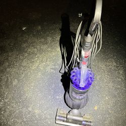 dyson ball vacuum cleaner 