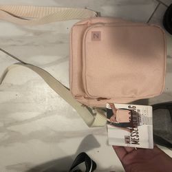 Women’s Sling Bag 