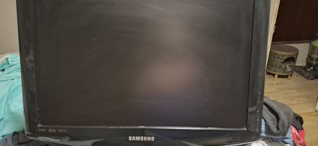 15 Inch Samsung TV