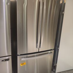 New GE
18.6 cu. ft. Counter Depth French Door Refrigerator in Fingerprint Resistant Stainless Steel