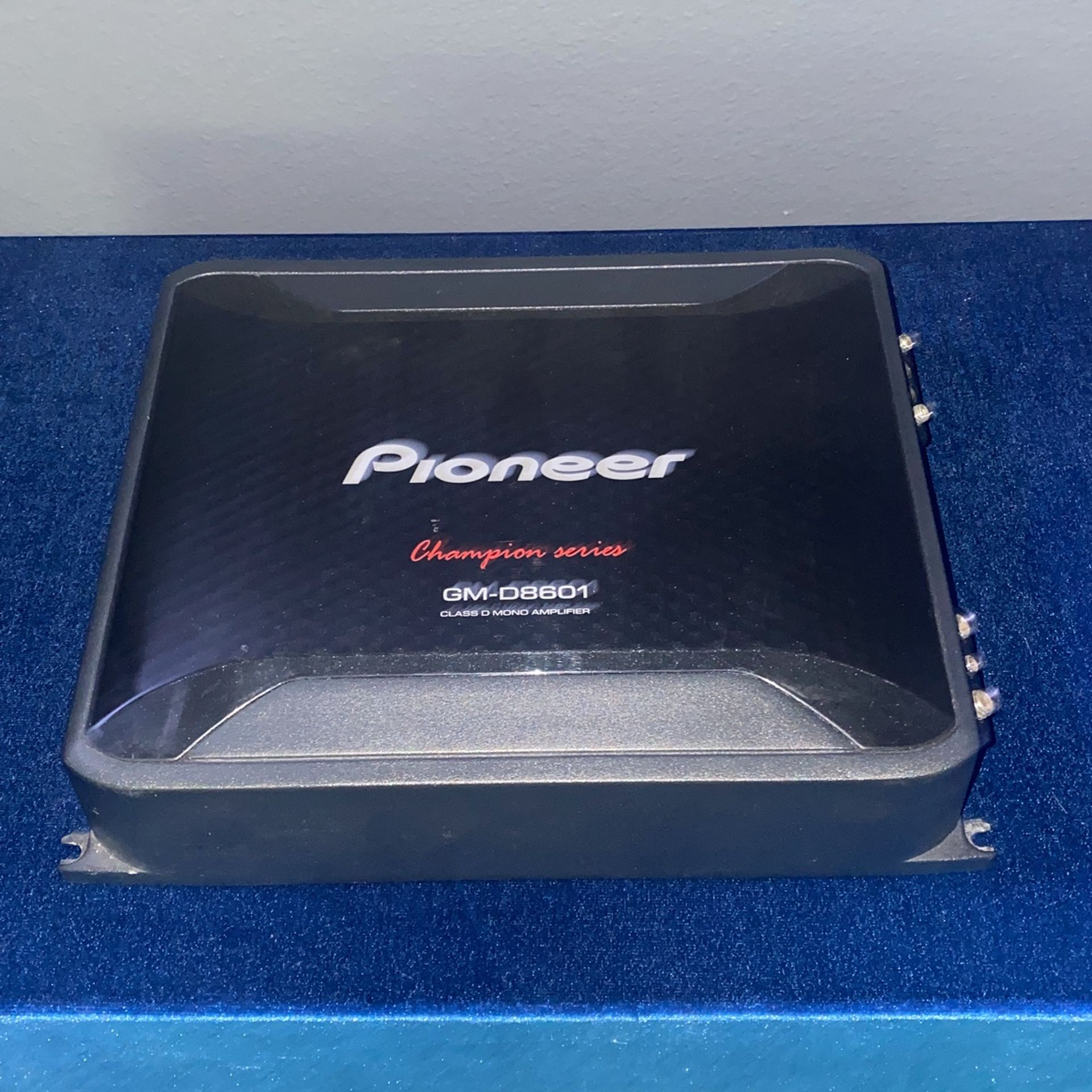 Pioneer 1500W Amplifier