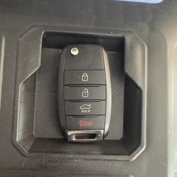 Car Keys / Llaves De Carro