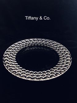 HONEYCOMB BY TIFFANY CRYSTAL TRAY Thumbprint/Honey Comb 12 1/2"