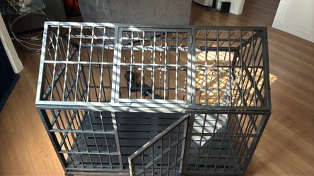 Heavy duty dog cage black