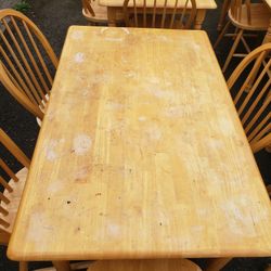Dinning Table and Chairs 