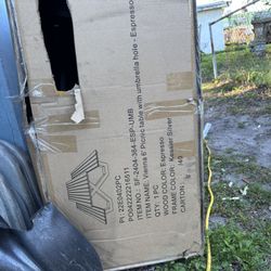 Picnic Table With Umbrella Hole