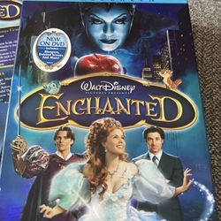 Walt Disney’s DVD Enchanted 2007 W/ Sleeve Bonus DVD
