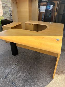U shape desk