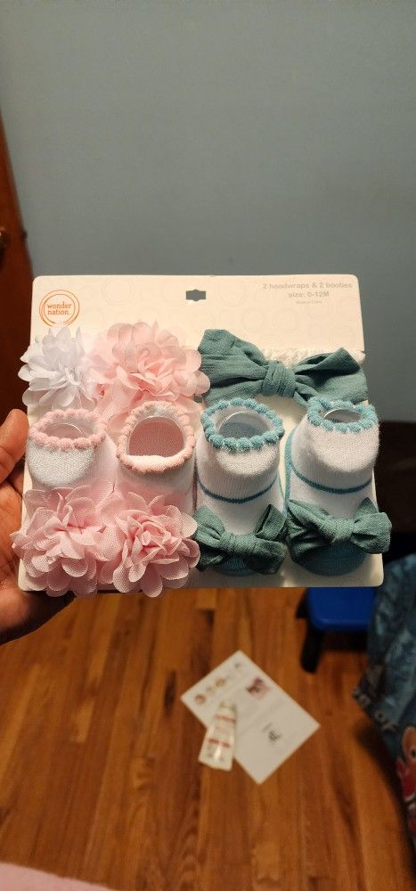 2 Headwraps and 2 Botties Kids Size 0-12 Month