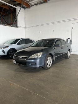 Rare Accord V6 6Speed Sedan
