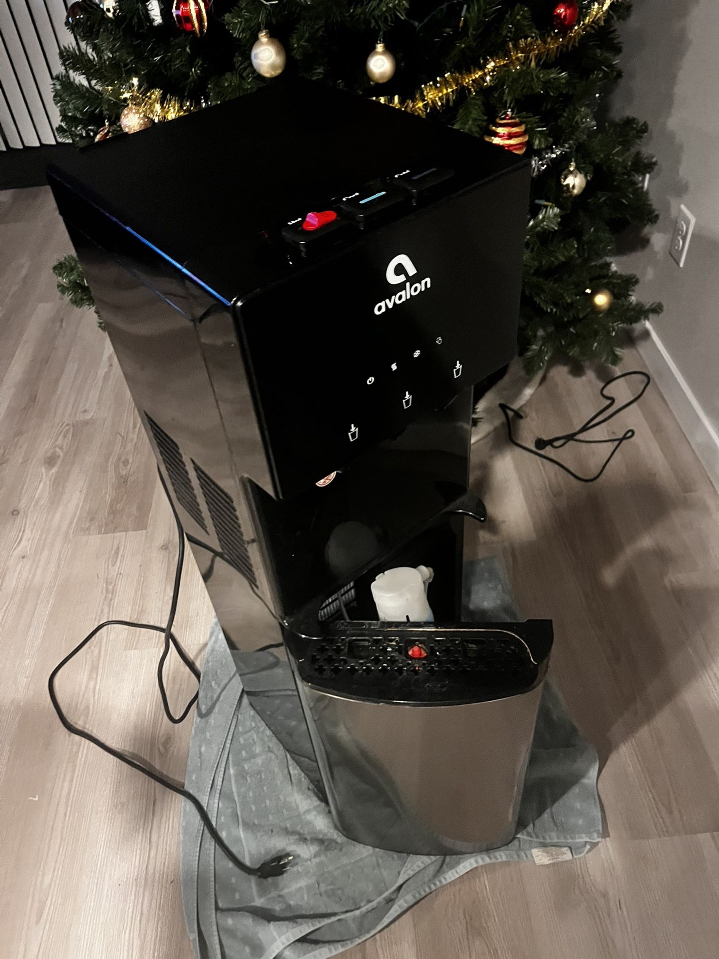 Water Dispenser  Boiling Water  