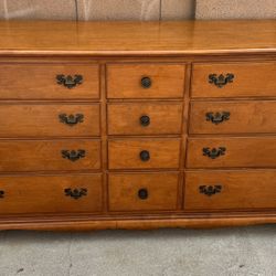 Hawthorne Heritage Dresser