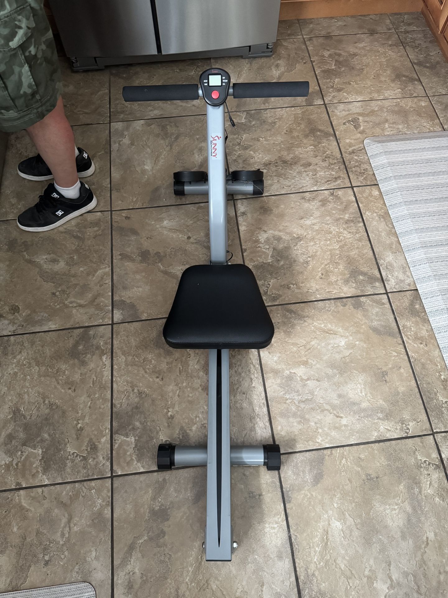 Sunny Health and Fitness Rowing Machine