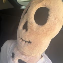 5FT Life-Size Plush Skeleton – Poseable Decor / Like New