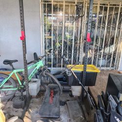 Squat Rack With Pull-up Bar And Bench